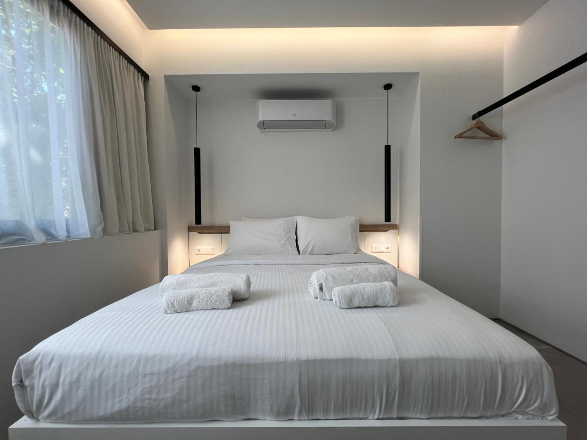 The Dazzling Glimpse Acropolis Suites เอเธนส์ ภายนอก รูปภาพ