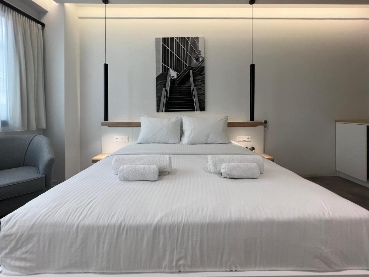 The Dazzling Glimpse Acropolis Suites เอเธนส์ ภายนอก รูปภาพ