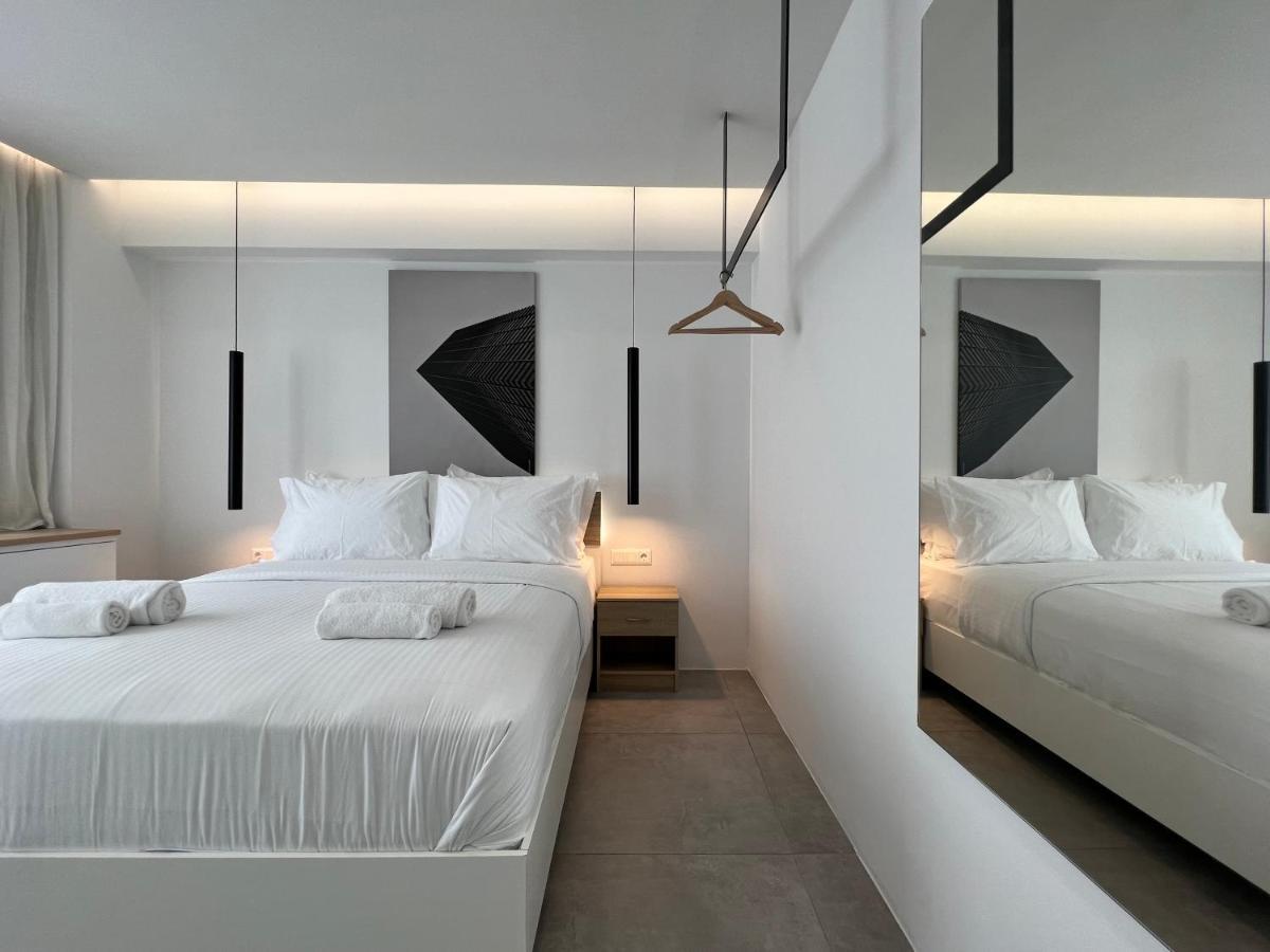 The Dazzling Glimpse Acropolis Suites เอเธนส์ ภายนอก รูปภาพ