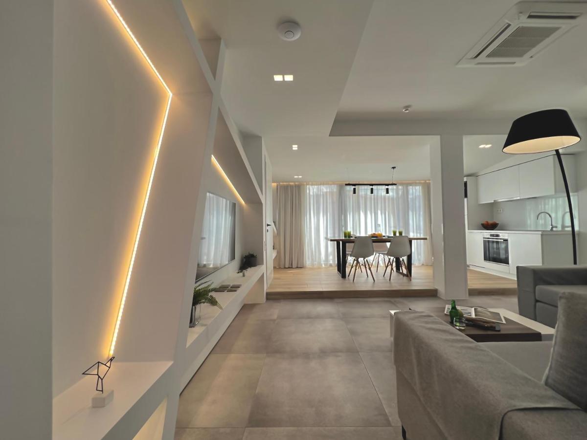 The Dazzling Glimpse Acropolis Suites เอเธนส์ ภายนอก รูปภาพ