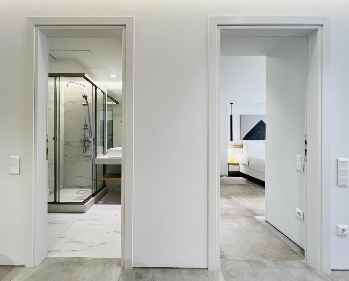 The Dazzling Glimpse Acropolis Suites เอเธนส์ ภายนอก รูปภาพ