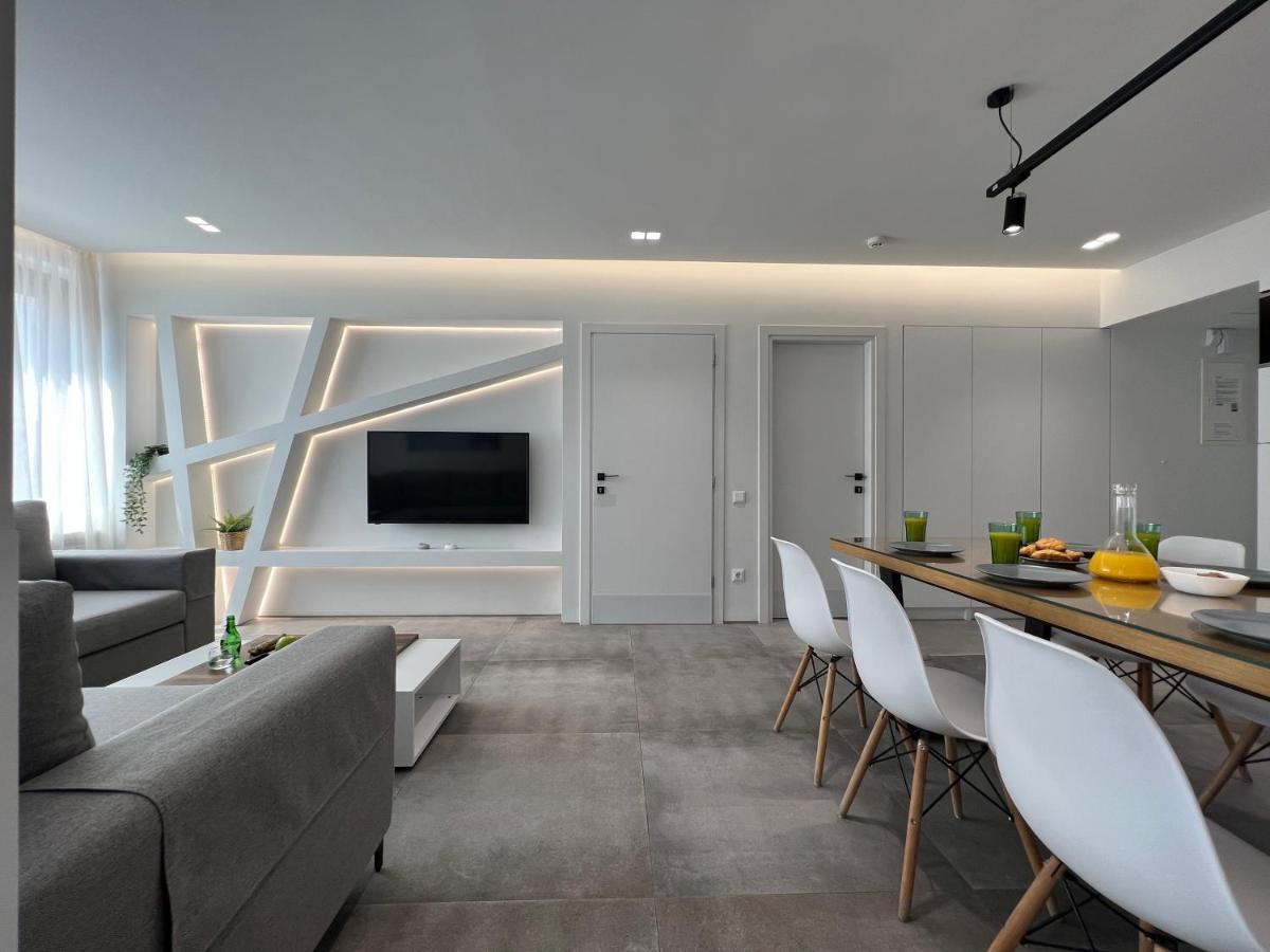 The Dazzling Glimpse Acropolis Suites เอเธนส์ ภายนอก รูปภาพ