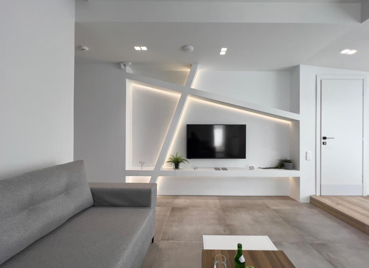 The Dazzling Glimpse Acropolis Suites เอเธนส์ ภายนอก รูปภาพ