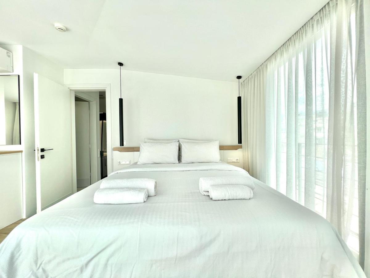 The Dazzling Glimpse Acropolis Suites เอเธนส์ ภายนอก รูปภาพ
